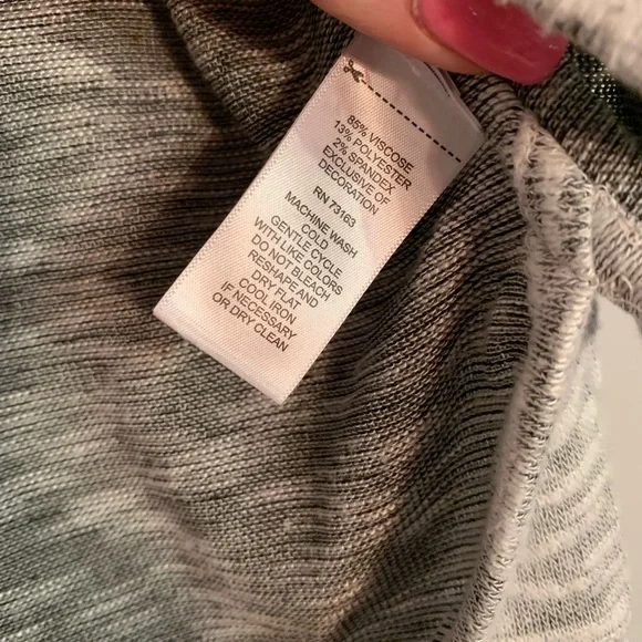 Stitch Fix-Cupio cowl neck women’s size small sweatshirt - Picture 5 of 5